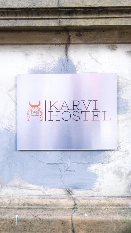Karvi Hostel & Suites バトゥーミ エクステリア 写真