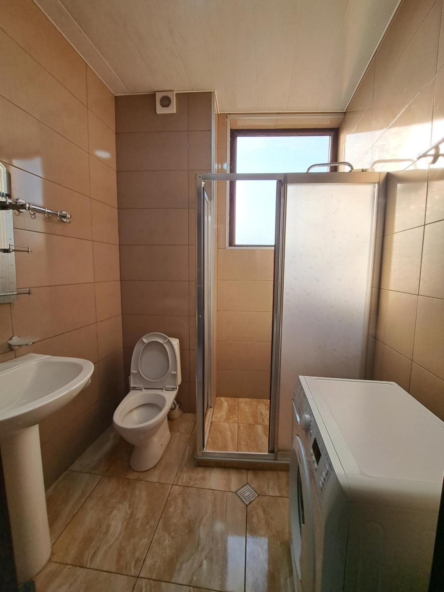 Karvi Hostel & Suites バトゥーミ エクステリア 写真